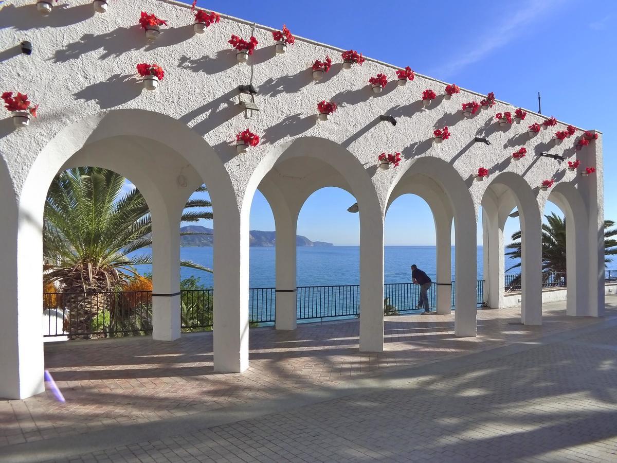 Burriana Front Line Apartamento Nerja Exterior foto